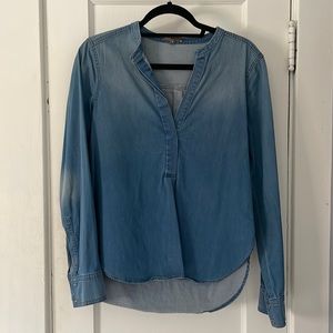 Size 6 Vince Chambray Shirt